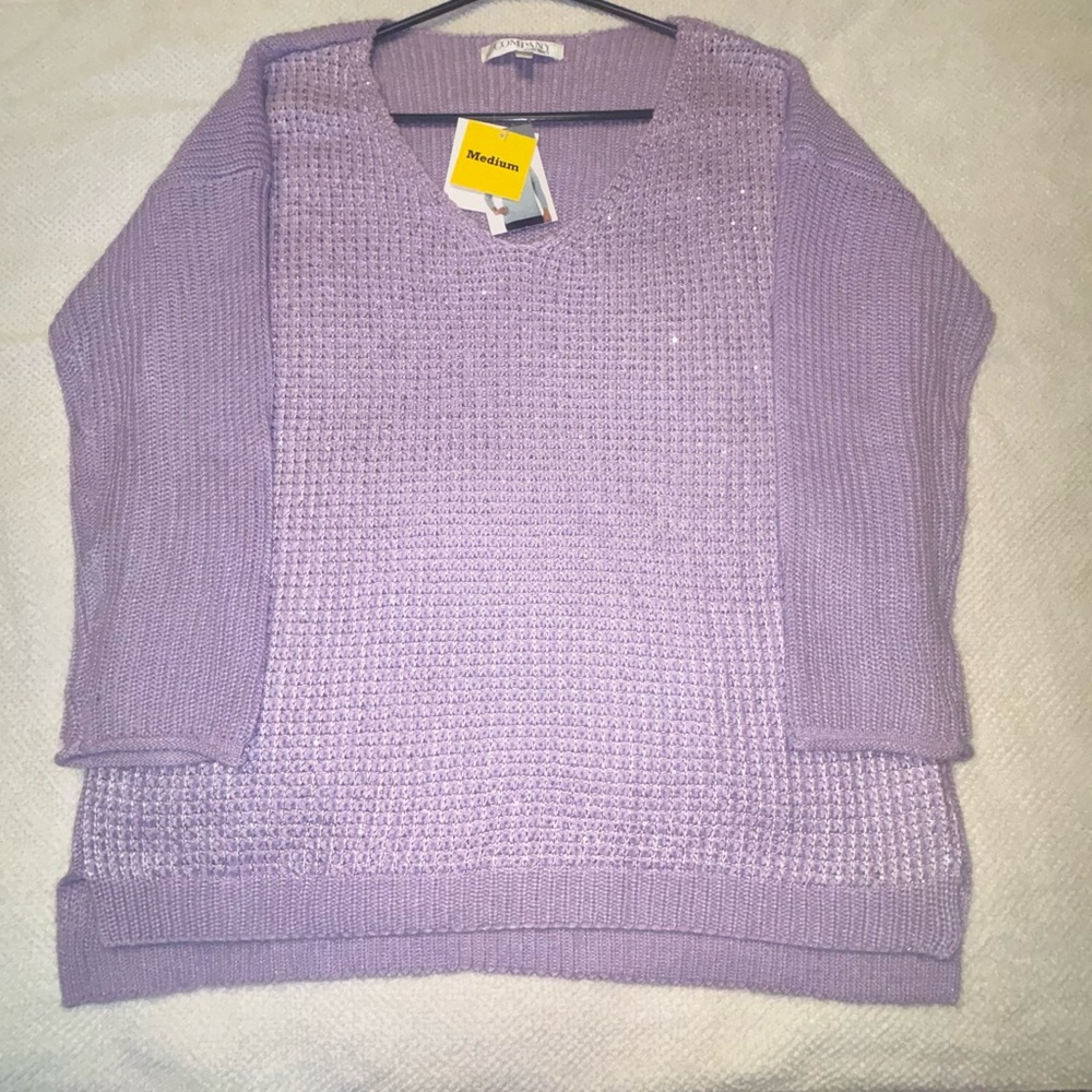 Light purple breezy knitted sweater by Ellen Tracey